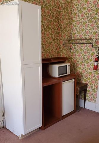 400 Victor Avenue, Victor, CO 80860