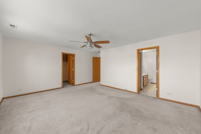 2612 Loren Lane 2612, Algonquin, IL 60102