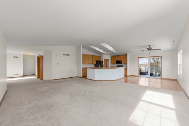 2612 Loren Lane 2612, Algonquin, IL 60102