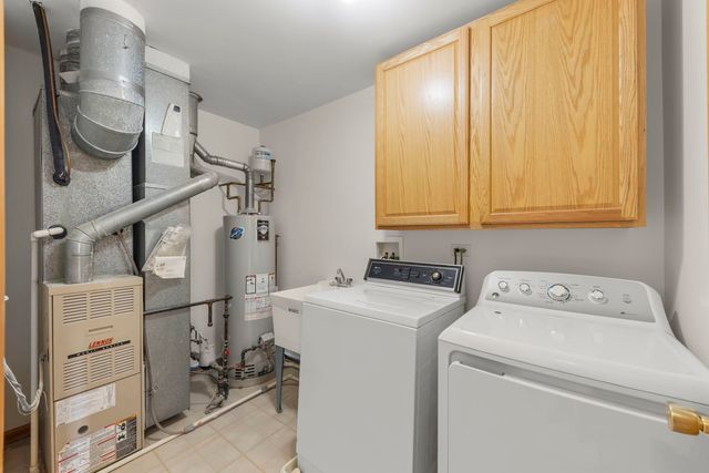 2612 Loren Lane 2612, Algonquin, IL 60102