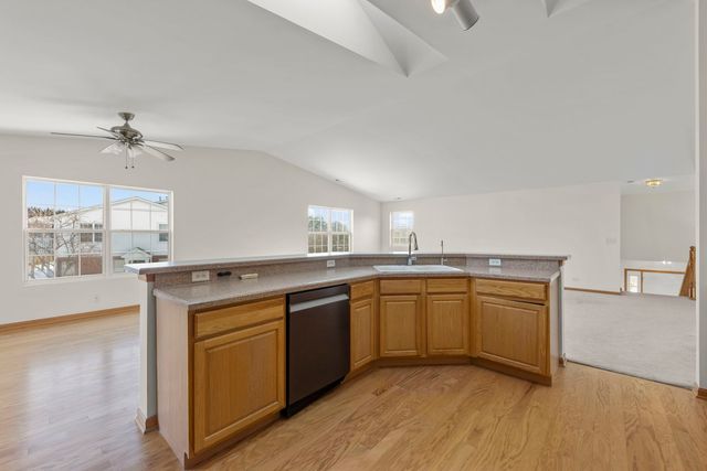 2612 Loren Lane 2612, Algonquin, IL 60102