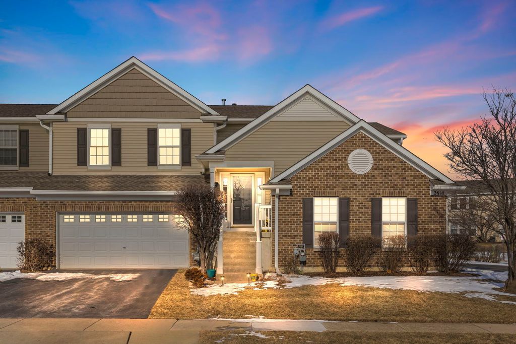 2612 Loren Lane 2612, Algonquin, IL 60102