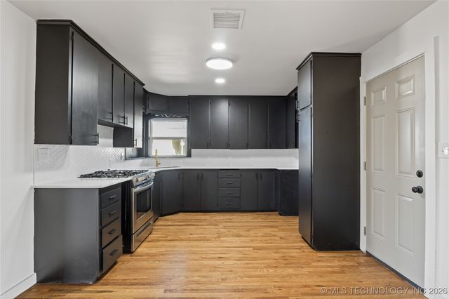 3136 S Toledo Avenue, Tulsa, OK 74135