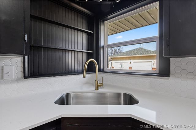 3136 S Toledo Avenue, Tulsa, OK 74135