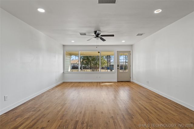 3136 S Toledo Avenue, Tulsa, OK 74135