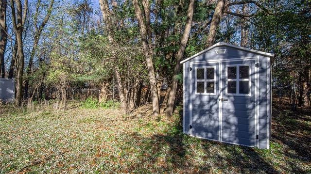 3335 Westover Lane, Eau Claire, WI 54701