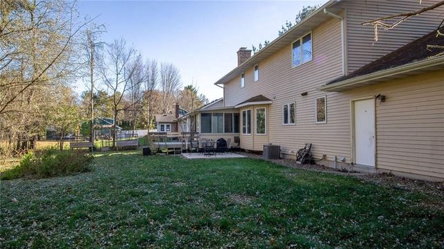 3335 Westover Lane, Eau Claire, WI 54701