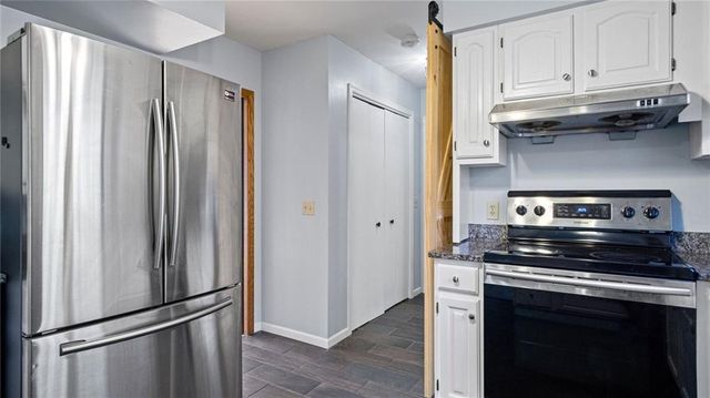 3335 Westover Lane, Eau Claire, WI 54701