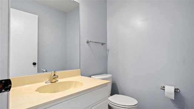 3335 Westover Lane, Eau Claire, WI 54701