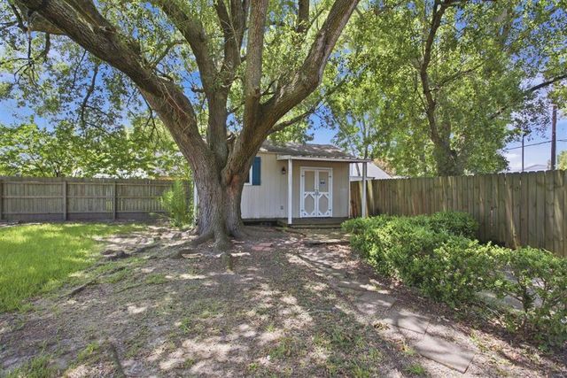 4506 Highland Drive, Lake Charles, LA 70605
