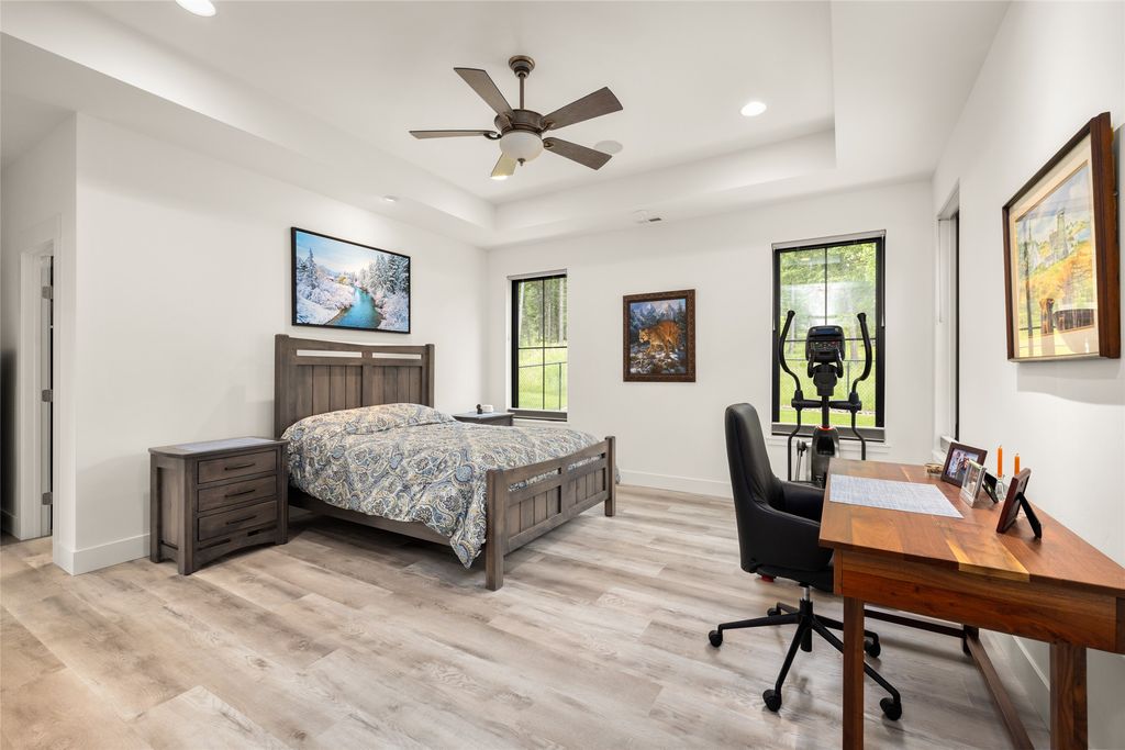 Image 20 of property listing at 258 Soaring Eagle Drive, Whitefish, MT 59937