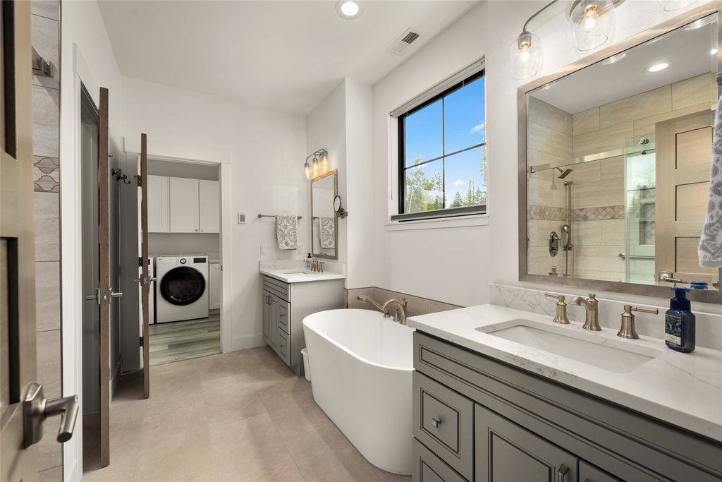 Image 25 of property listing at 258 Soaring Eagle Drive, Whitefish, MT 59937