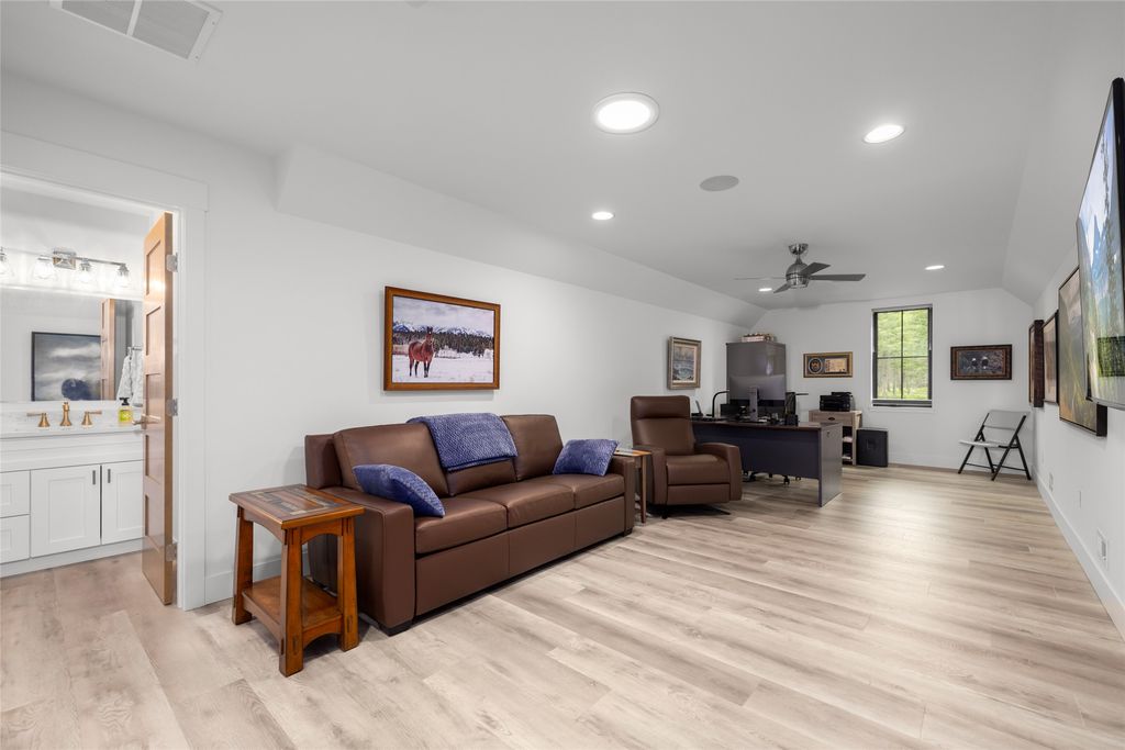 Image 39 of property listing at 258 Soaring Eagle Drive, Whitefish, MT 59937