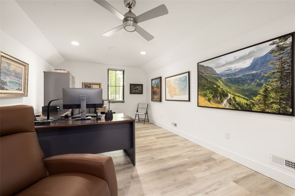 Image 41 of property listing at 258 Soaring Eagle Drive, Whitefish, MT 59937