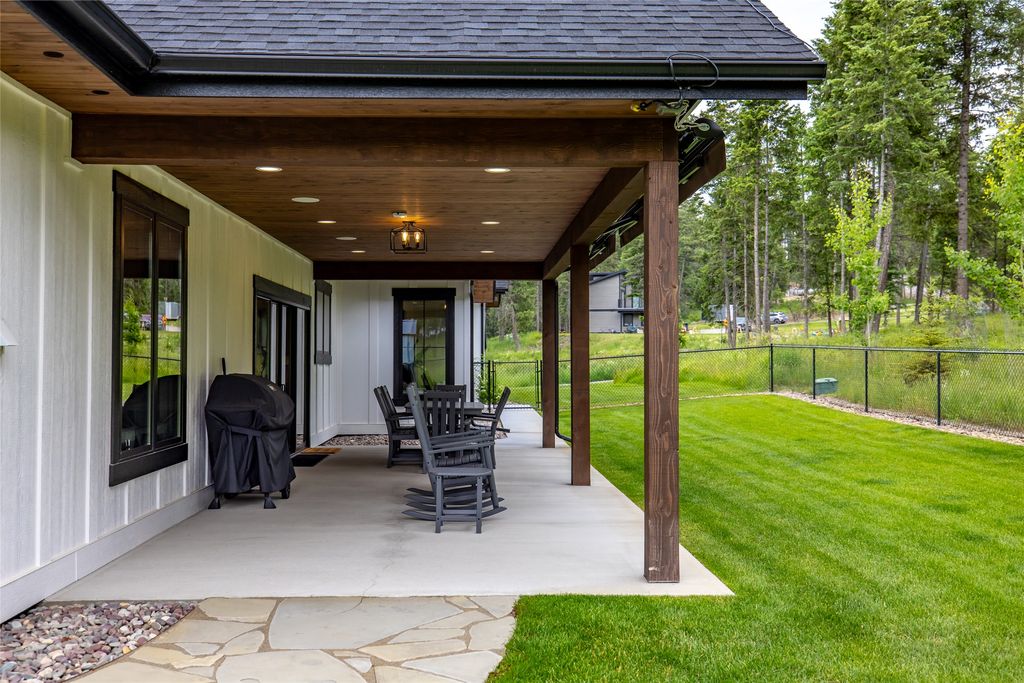 Image 56 of property listing at 258 Soaring Eagle Drive, Whitefish, MT 59937