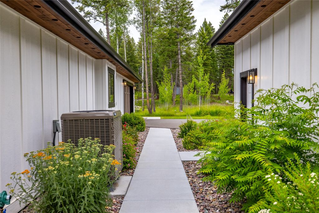 Image 67 of property listing at 258 Soaring Eagle Drive, Whitefish, MT 59937