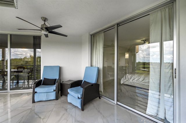 3980 Oaks Clubhouse Dr 505, Pompano Beach, FL 33069