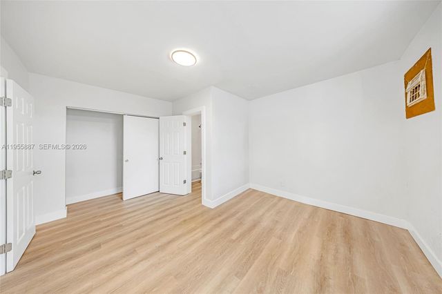 1648 NW 33rd St, Miami, FL 33142