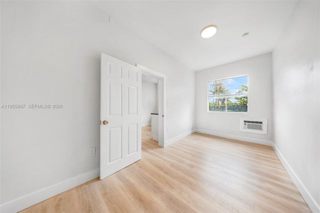 1648 NW 33rd St, Miami, FL 33142