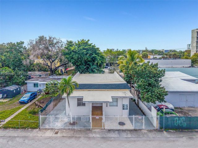 1648 NW 33rd St, Miami, FL 33142
