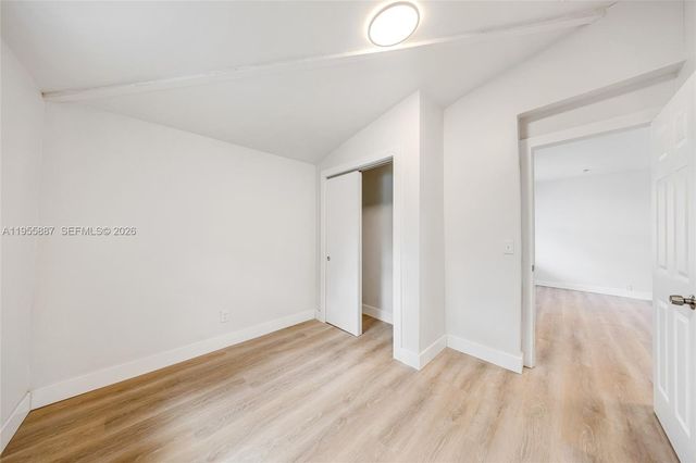 1648 NW 33rd St, Miami, FL 33142