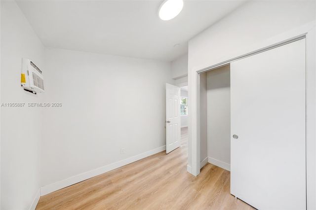 1648 NW 33rd St, Miami, FL 33142