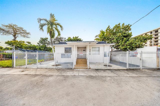 1648 NW 33rd St, Miami, FL 33142