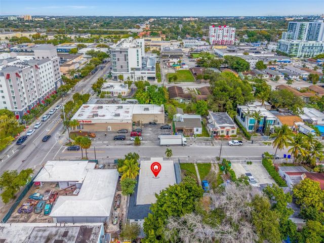 1648 NW 33rd St, Miami, FL 33142