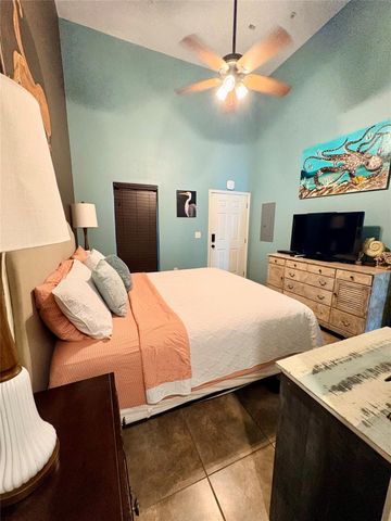 9520 Seawall Boulevard 153, Galveston, TX 77554