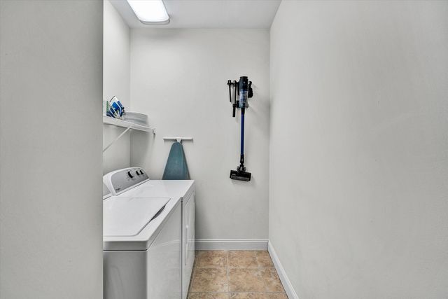 4851 Colonial AVE, Roanoke, VA 24018