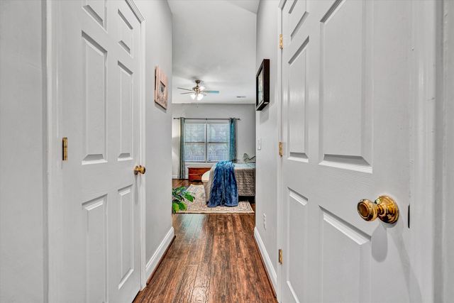 4851 Colonial AVE, Roanoke, VA 24018