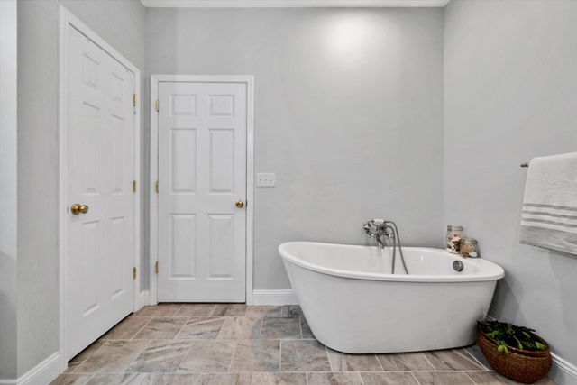4851 Colonial AVE, Roanoke, VA 24018