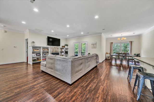 4851 Colonial AVE, Roanoke, VA 24018