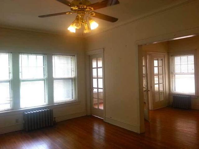 7514 N Hoyne Avenue A, Chicago, IL 60645