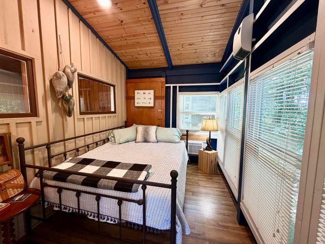 23188 Farm Road 1245, Shell Knob, MO 65747
