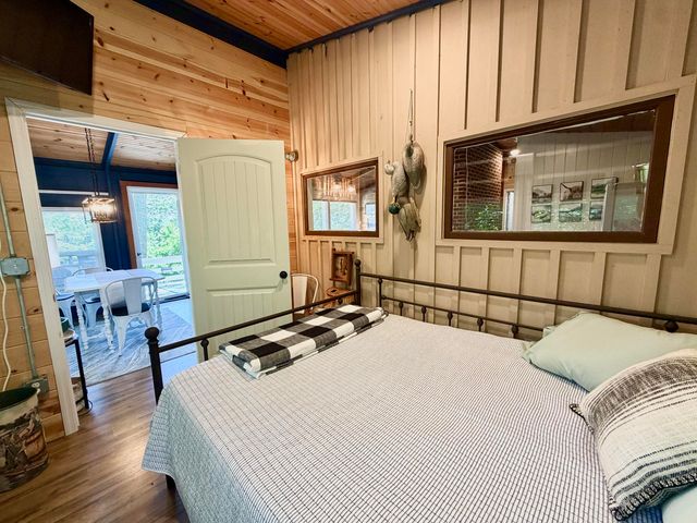 23188 Farm Road 1245, Shell Knob, MO 65747