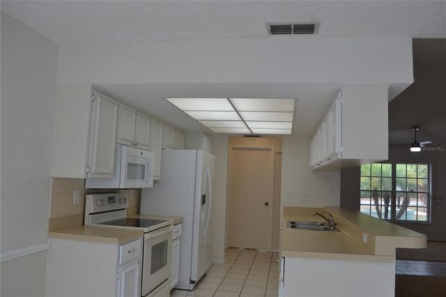 1184 COROLLA AVENUE, Spring Hill, FL 34609