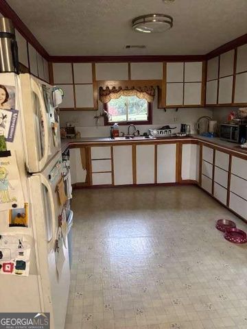 3675 Goodwin Road, Austell, GA 30106