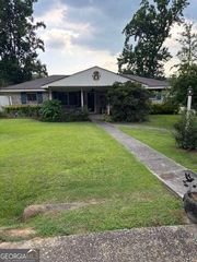 3675 Goodwin Road, Austell, GA 30106