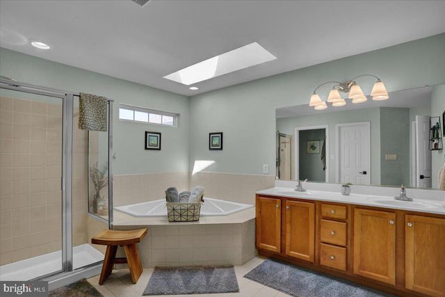 1506 LEXINGTON WAY, Morgantown, PA 19543