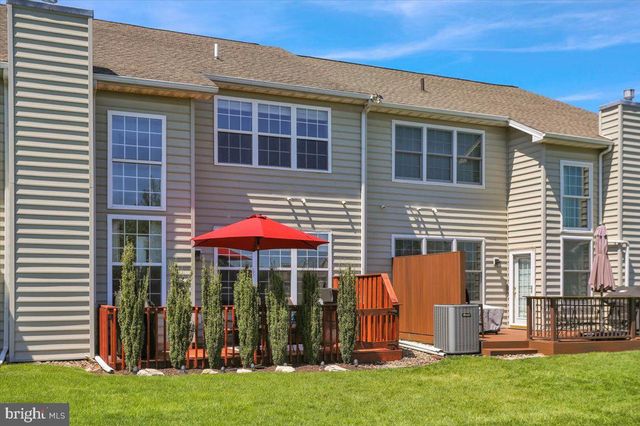 1506 LEXINGTON WAY, Morgantown, PA 19543