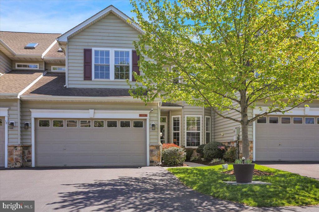 1506 LEXINGTON WAY, Morgantown, PA 19543