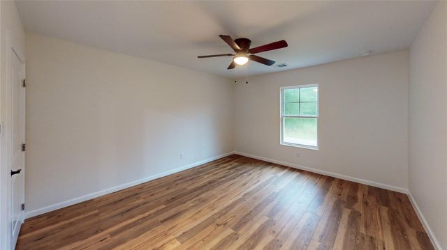 21665 County Road 3749d, Cleveland, TX 77327