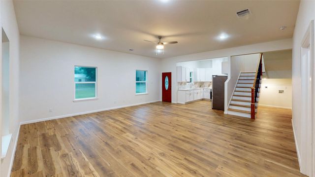 21665 County Road 3749d, Cleveland, TX 77327