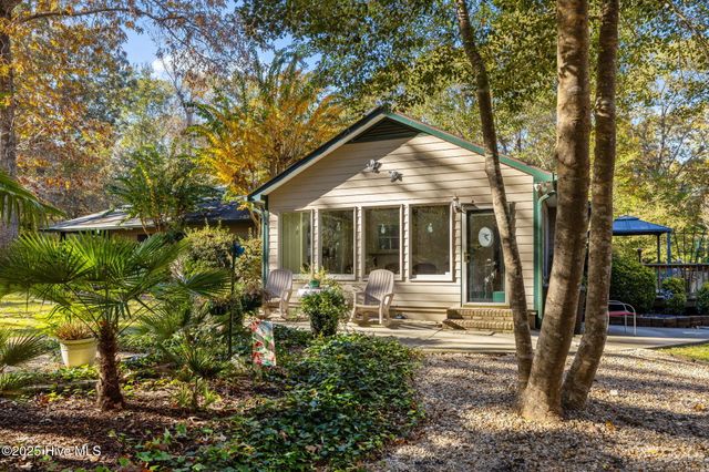 119 White Oak Bluff Road A, Stella, NC 28582