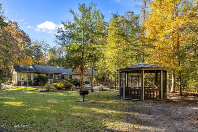 119 White Oak Bluff Road A, Stella, NC 28582