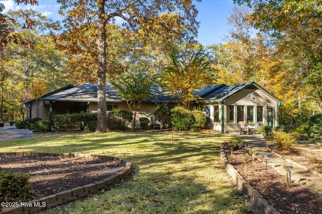 119 White Oak Bluff Road A, Stella, NC 28582