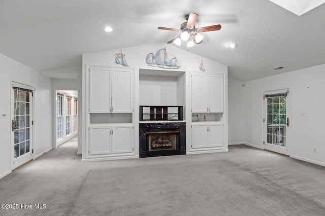 119 White Oak Bluff Road A, Stella, NC 28582