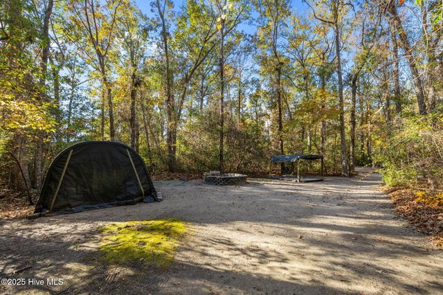 119 White Oak Bluff Road A, Stella, NC 28582