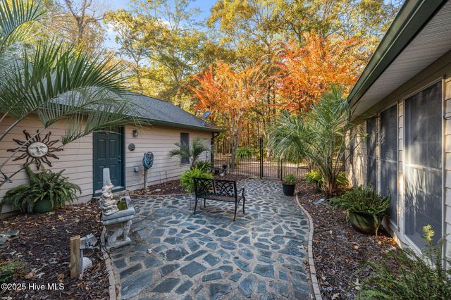 119 White Oak Bluff Road A, Stella, NC 28582